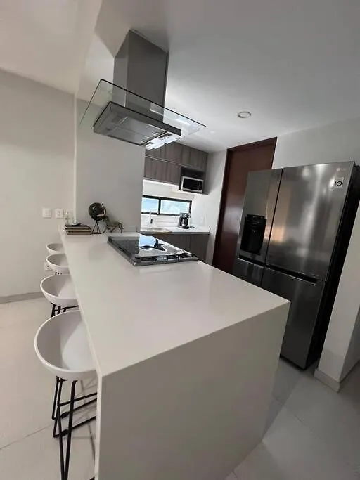 Precioso Departamento Cerca De Plaza Galerias Daire Guadalajara 0*,